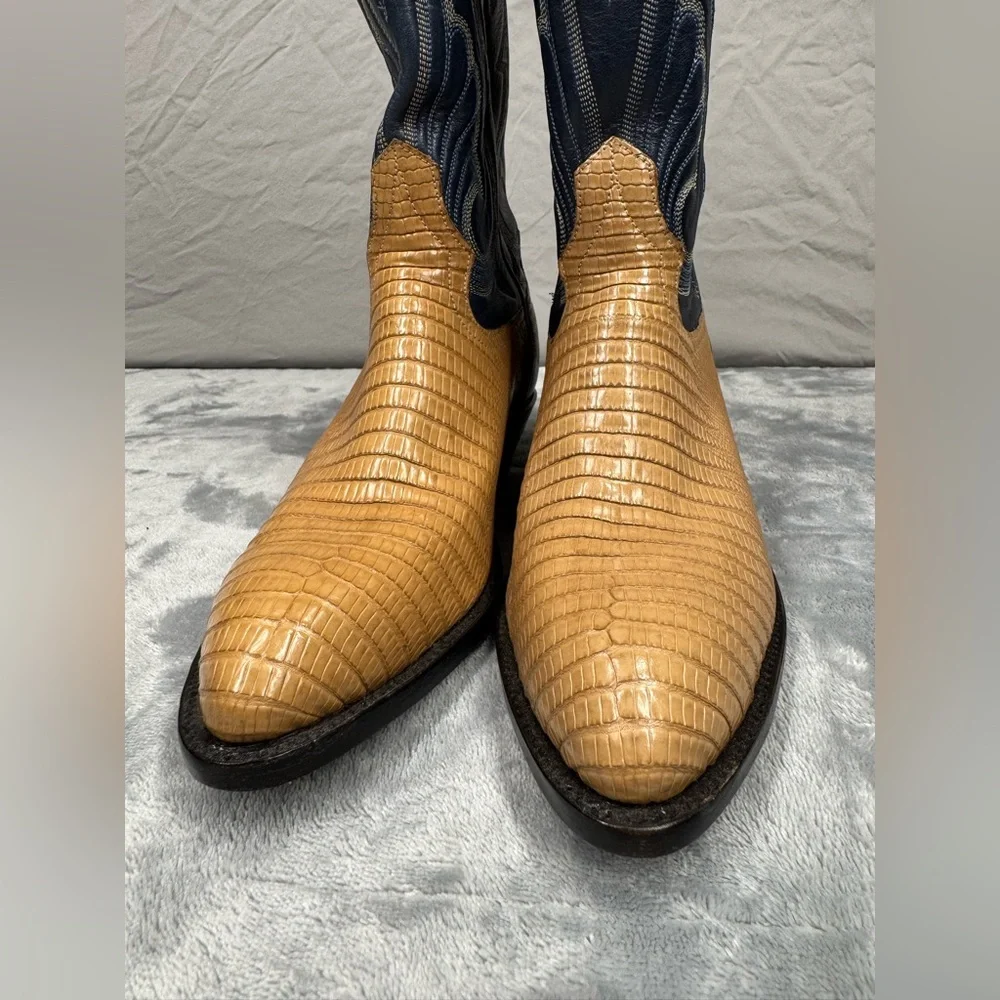 Vintage Larry Mahan Tan and Navy Cowboy Boots - Picture 4 of 11